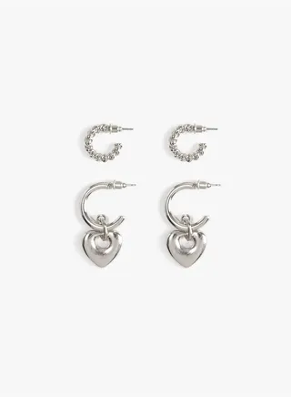 Hoop Earrings Heart Shape Detail 2 Pack