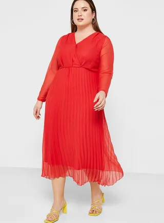 V Neck Pleated Dress