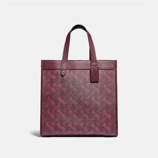 Field Tote With Horse And Carriage Print