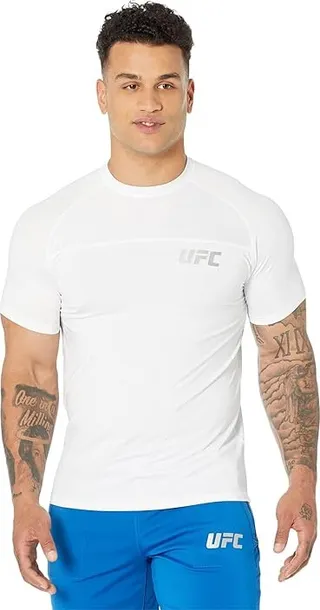 UFC Short Sleeve Crew Neck Tee (White 1) Men's Clothing