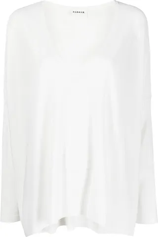 V-neck knitted jumper