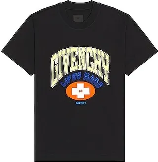 Givenchy Classic Fit T Shirt in Black