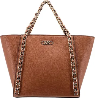 Leather handbag with metal logo on the front