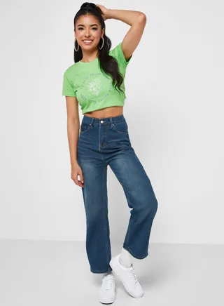 Classic Mom Jeans With Pocket Detailing