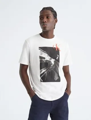 Short Sleeve City Graphic T-Shirt