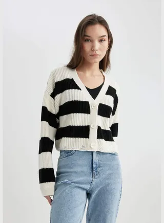 Woman Tricot Cardigan V Neck Long Sleeve