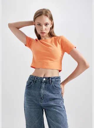 Woman Short Sleeve T-Shirt
