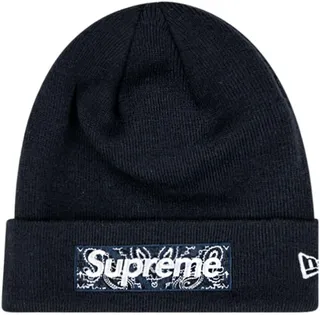 x New Era logo beanie