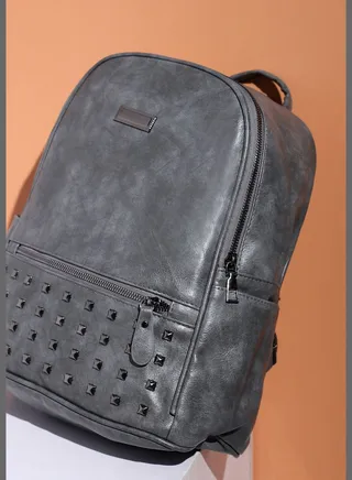 Solid Zip Lock Regular Vegan Leather Backpack For Women