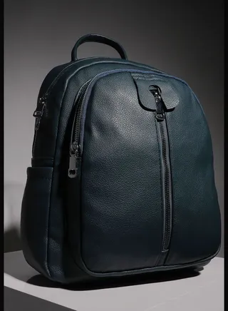 Solid Zip Lock Regular Vegan Leather Backpack For Women