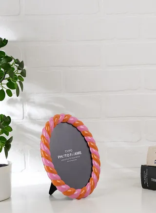 In A Twist Photo Frame