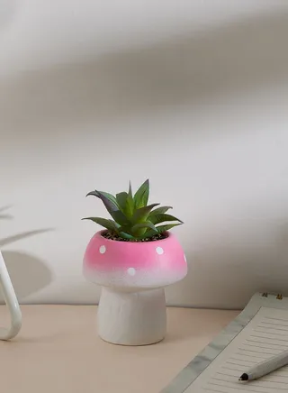 Tiny Shaped Planter