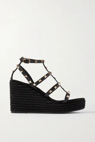 Valentino Garavani - Valentino Garavani Rockstud 95 Leather And Espadrille Wedge Sandals - Black