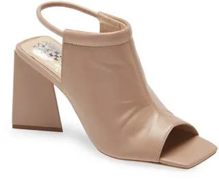 Avangila Leather Pump
