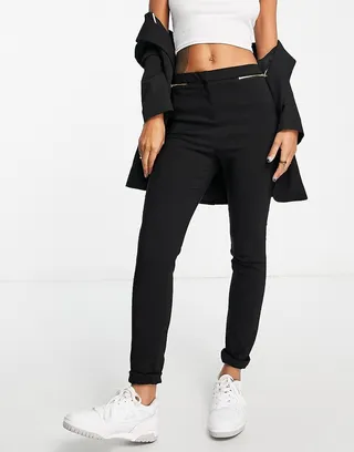 New Look skinny tailored pants in black