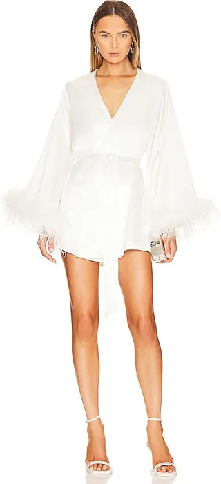 Eva Robe