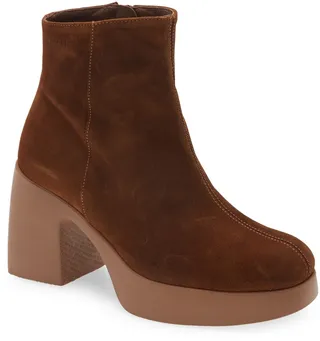 Lightweight Fashion Suede Boot