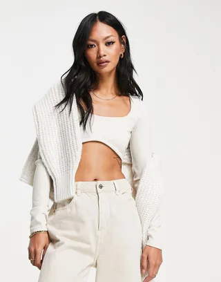 ASOS DESIGN scoop neck curved underbust crop top in cream - WHITE