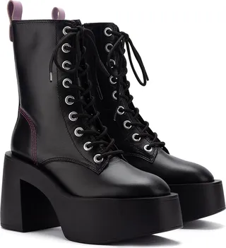 Olivia Platform Boot