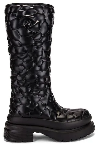 Valentino Garavani Atelier Rainboots in Black