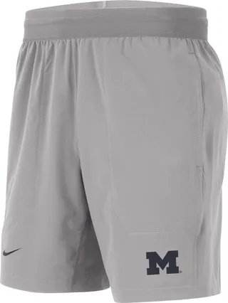 Michigan Nike Men's Dri-FIT College Pocket Shorts in Grey