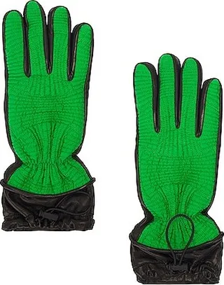 Bottega Veneta Ntreccio Gloves in Green