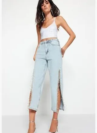 Shiny Stones and Slit Denim Jeans TPRSS23PL00044