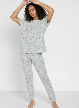 Graphic Nightwear T-Shirt And Pyjama Set