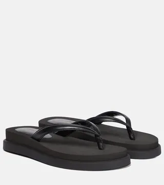 Leather thong sandals