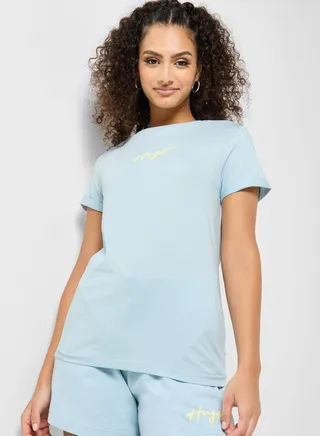 Round Neck Logo Detail T-Shirts