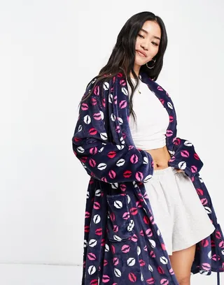 Threadbare kisses supersoft robe in navy