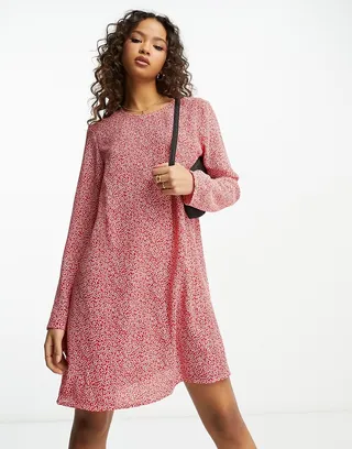 Glamorous long sleeve smock dress in red white floral