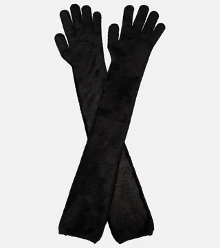 Velvet gloves