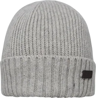Barbour Logo Patch Knitted Beanie