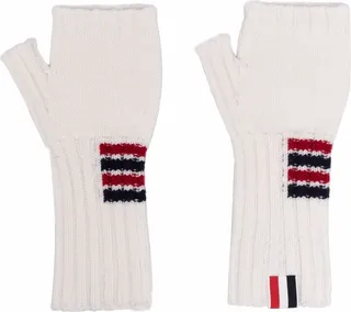 Chunky-Knit Fingerless Gloves