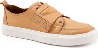 Relax Slip-On Sneaker