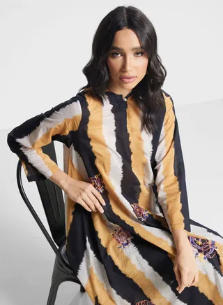 Contrast Detail Kurti