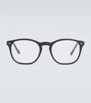 Oval glasses