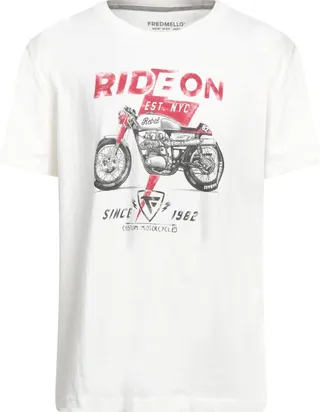 T-shirt White