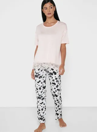 Top & Printed Pyjama Set