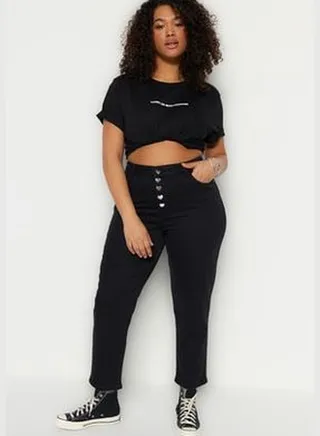 Black Button Detailed Mom Fit Jeans