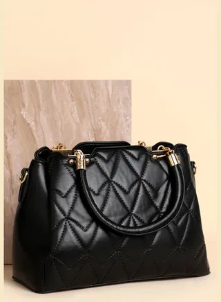 Textured Casual Regular Hand Bag with Zip Lock For Women