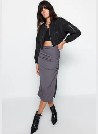 Anthracite Pleated Midi Skirt with a Slit Detail TWOSS20ET0045.