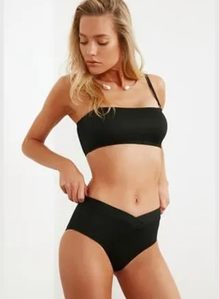 Black V-Cut Textured High Waist Bikini Bottoms TBESS21BA0067