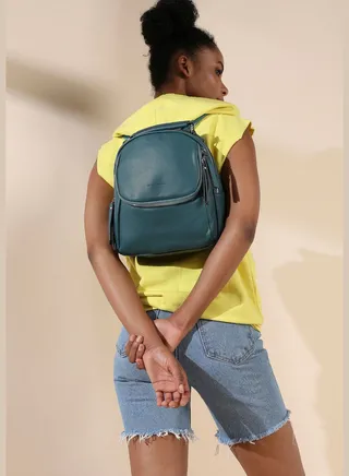 Solid Zip Lock Regular Vegan Leather Backpack For Women