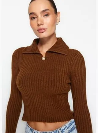 Brown Crop Soft Textured Polo Neck Knitwear Sweater TWOAW24KZ01036
