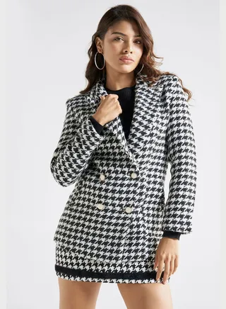 Houndstooth Textured Double-Breasted Blazer