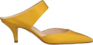 Mules & Clogs Yellow