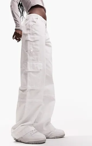 ASOS DESIGN ultimate cargo jeans in white