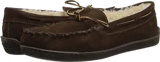 Minnetonka Pile Lined Hardsole (Chocolate Suede) Men's Shoes